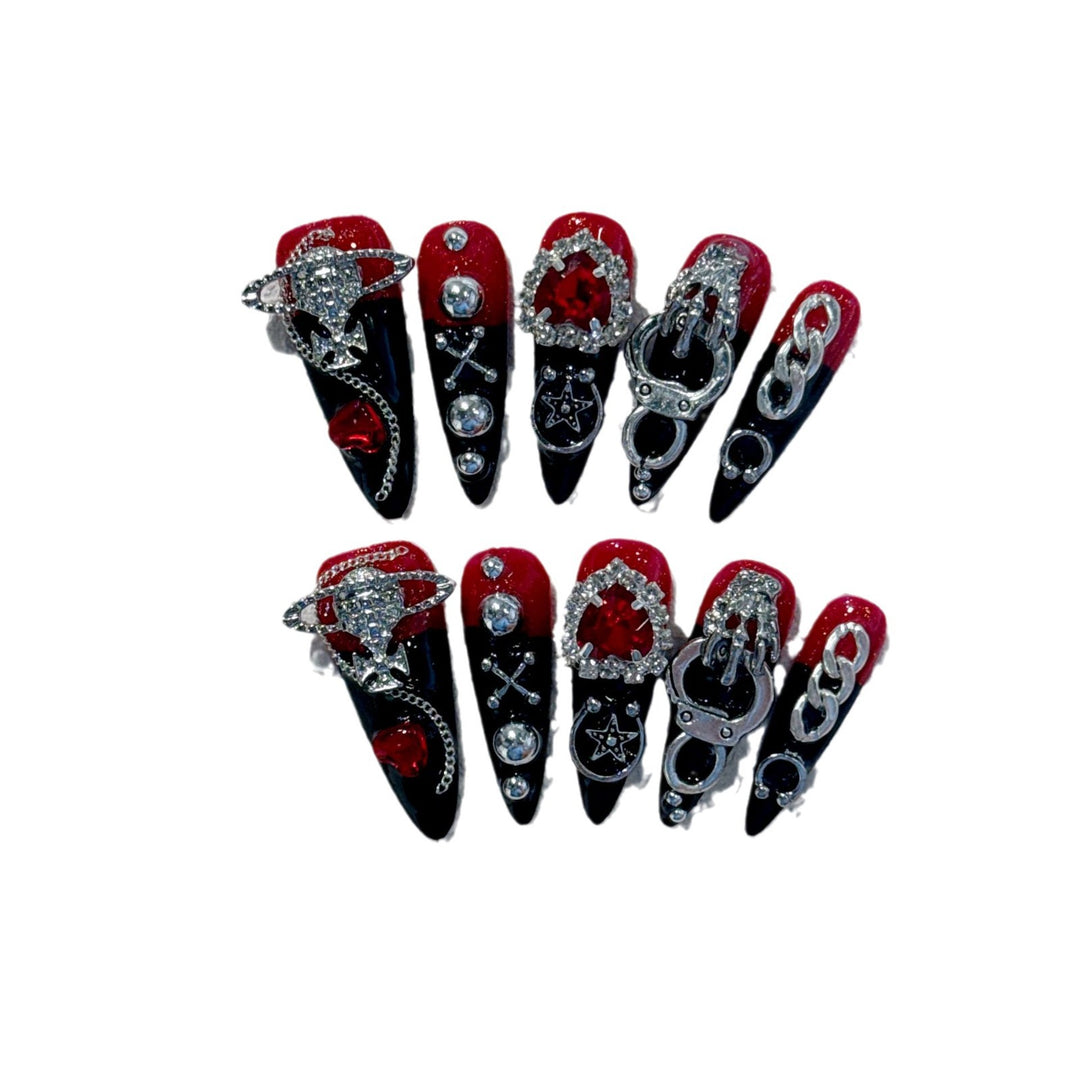 Glamorous Nail Art Extensions