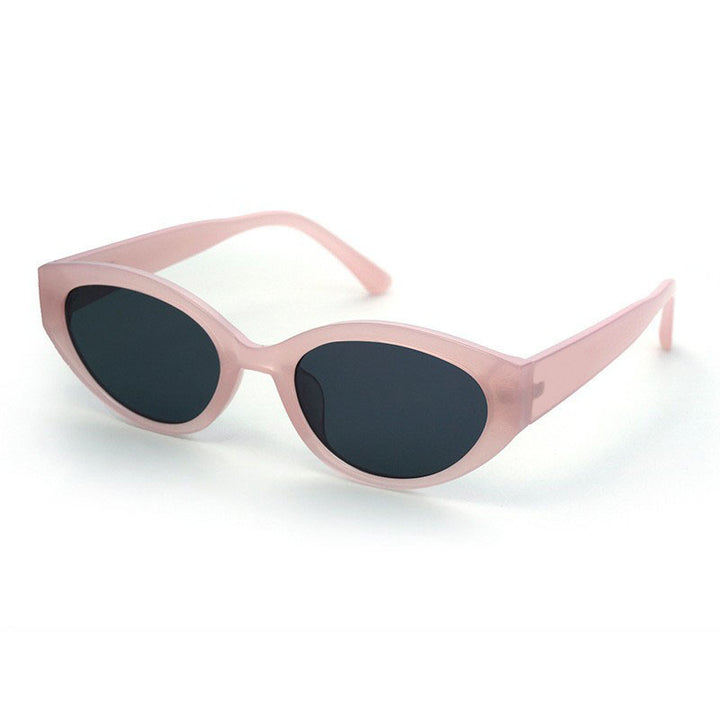Women's fashionable cat-eye sunglasses with trendy frame and UV protection Stornfield