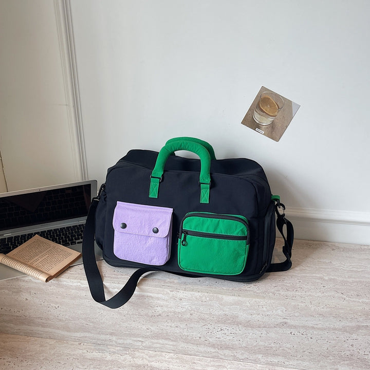 Sporty travel bag with multiple pockets and adjustable shoulder strap Stornfield