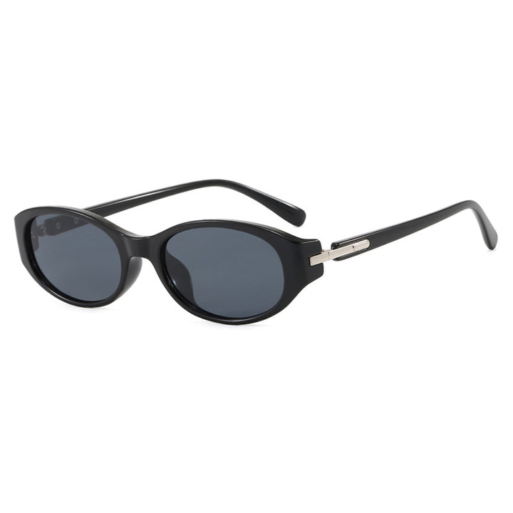 Women's cat-eye sunglasses with a robust frame and polarized lenses Stornfield