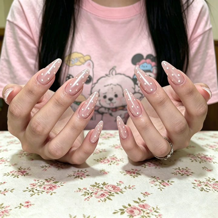 Elegant Almond-Shaped Nail Enhancements Stornfield
