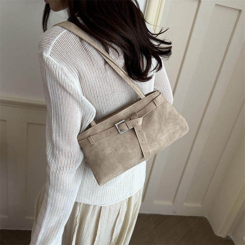 Elegant Structured Handheld Tote