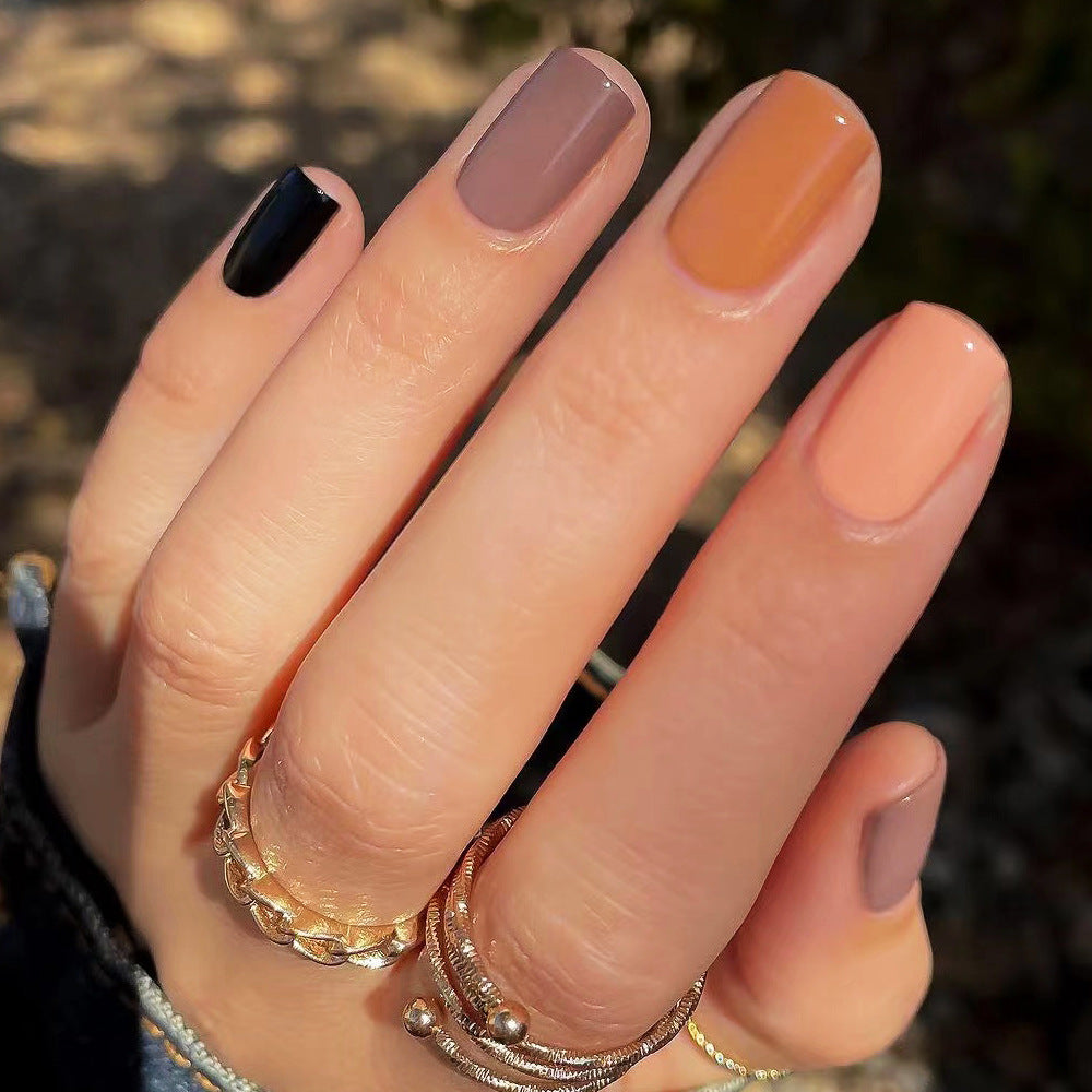 Artful nail extensions with an elegant leaf pattern Stornfield