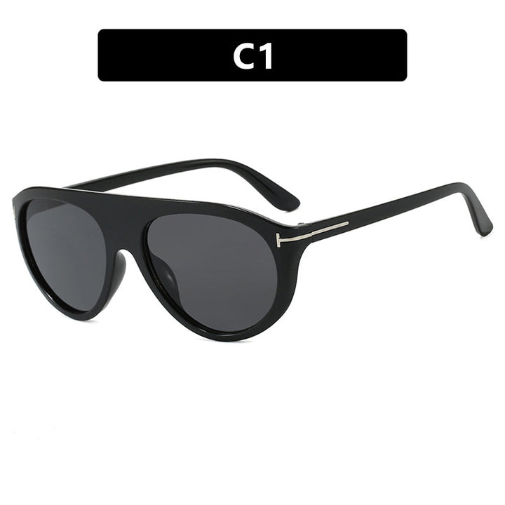 Women's Cat-Eye Sunglasses with protective UV filter and mirrored lenses Stornfield