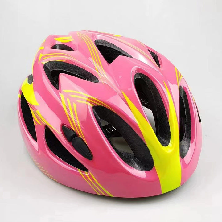 aerodynamic ventilated road cycling helmet with adjustable retention system Stornfield