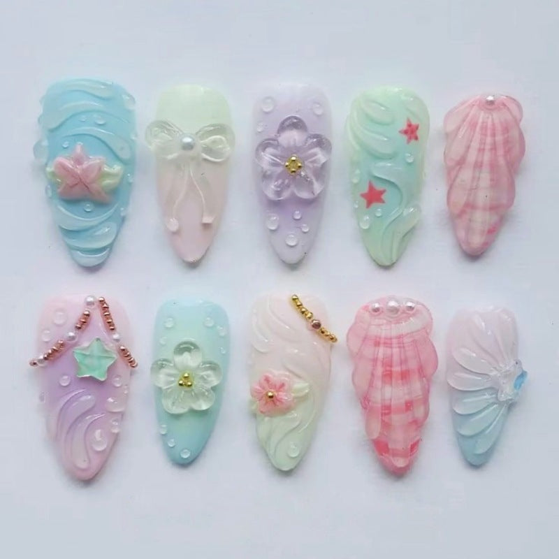 Artistic Nature-Inspired Press-On Nail Set Stornfield