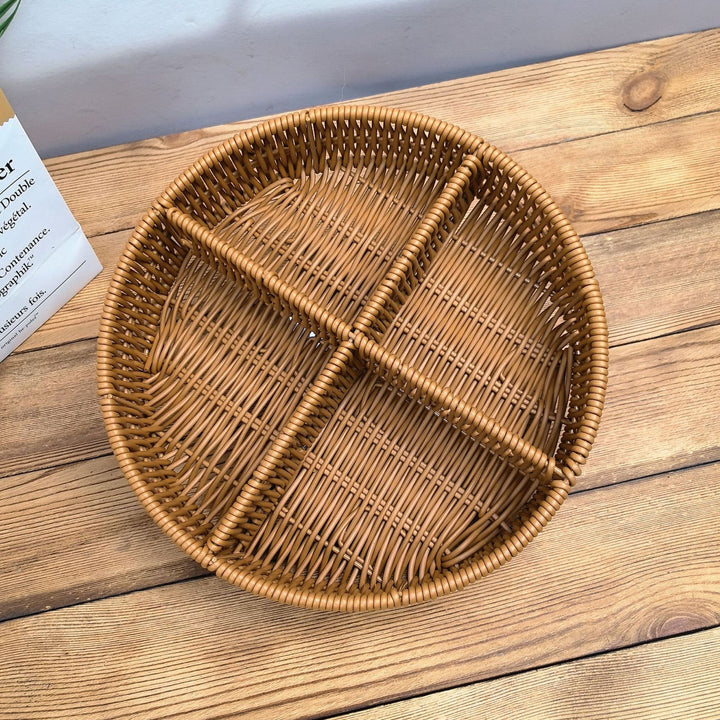 Women’s beef serving basket with four compartments Stornfield