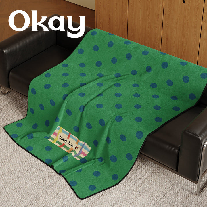 Soft Fleece Polka Dot Throw Blanket