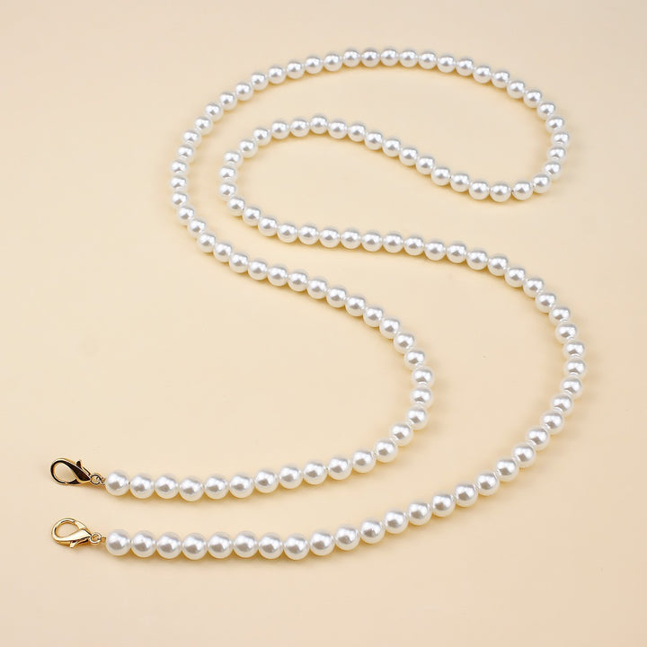 Elegant Beaded Eyewear Chain Stornfield