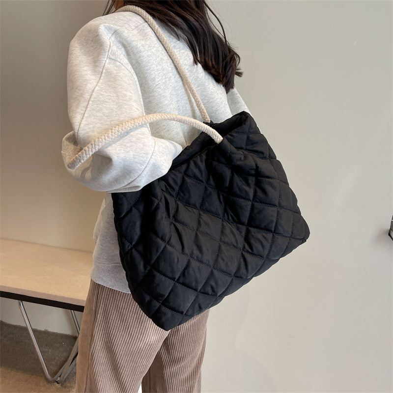 Quilted Casual Tote Stornfield