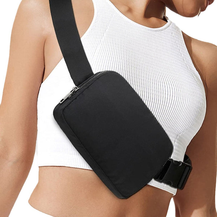 Shoulder bag with adjustable strap and practical compartment design Stornfield