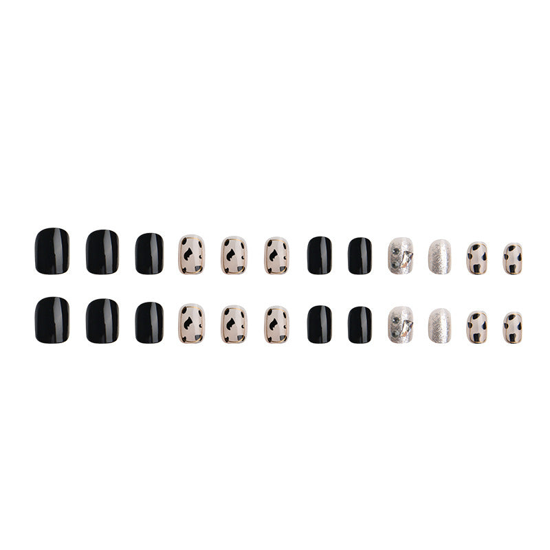 Creative Nail Art Set with Elegant Animal Accents Stornfield