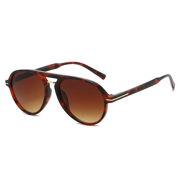 Fashion-Forward Shield Sunglasses Stornfield