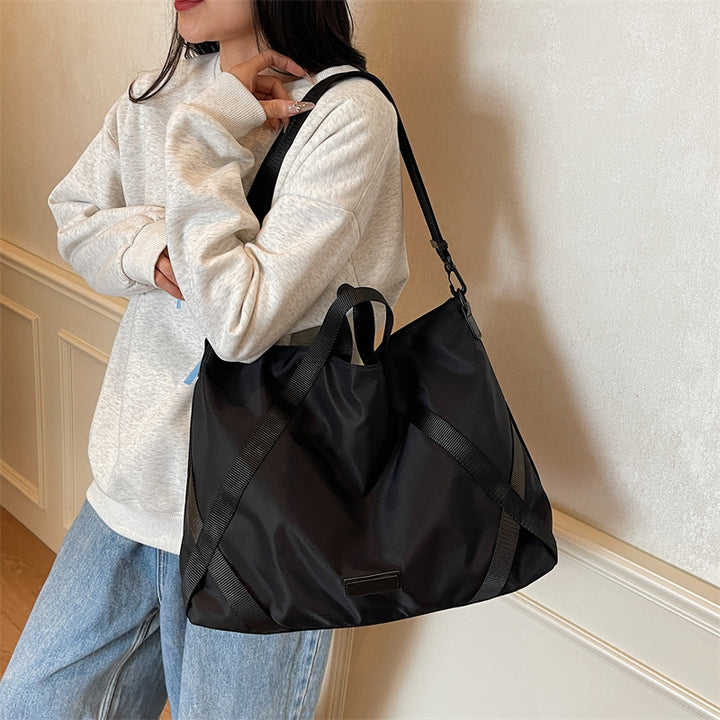 Comfortable everyday shoulder bag Stornfield