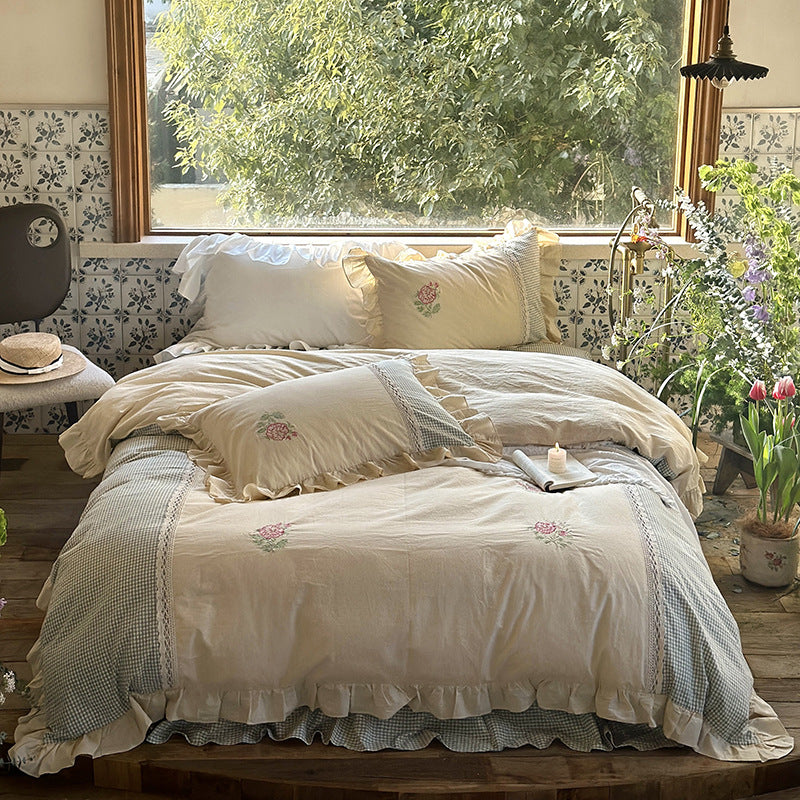 Vintage Floral Embroidered Ruffled Cotton Duvet Cover Set