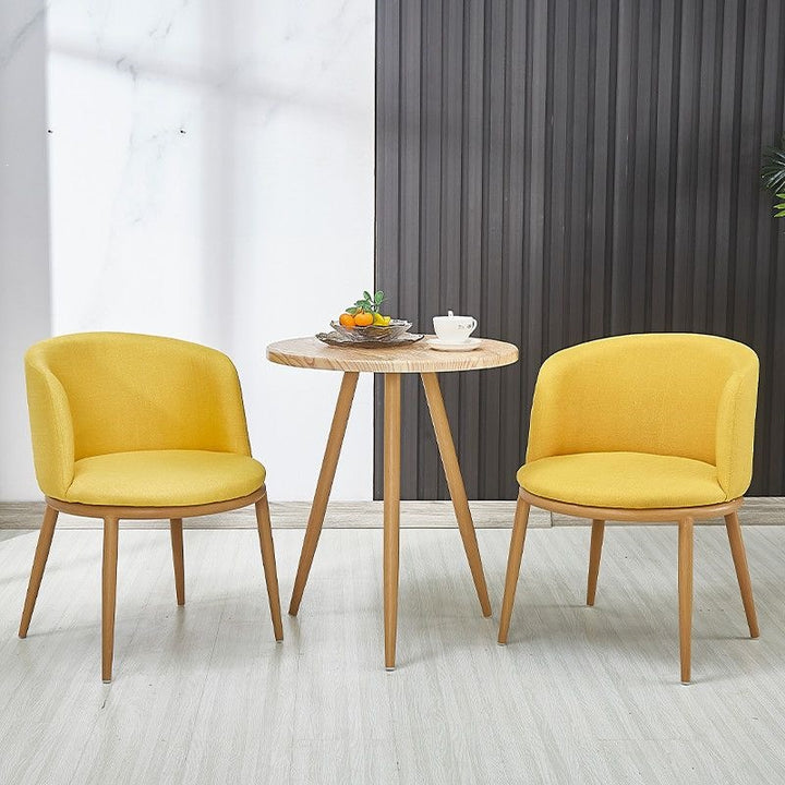 Polster chair with modern curves and comfortable seating surface Stornfield