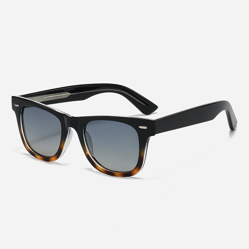 Ladies classic sunglasses with timeless design Stornfield