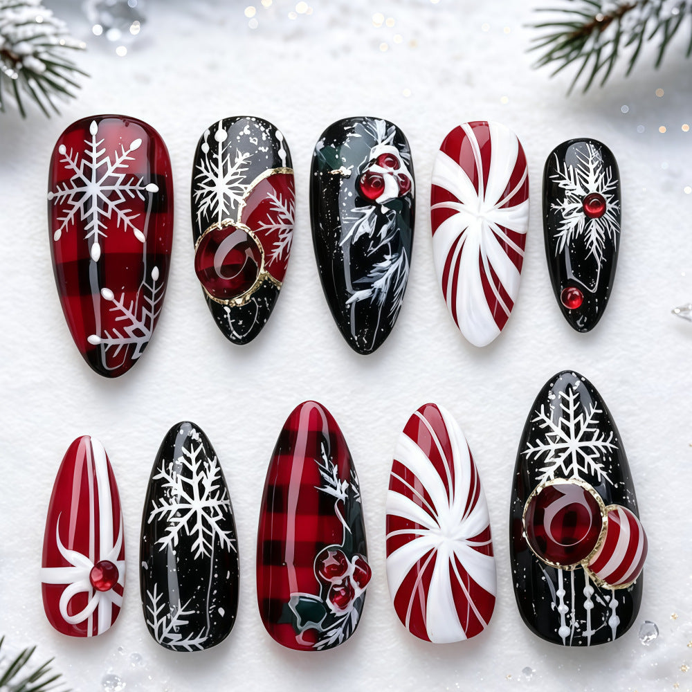 Christmas Art Nails in Festive Design Stornfield