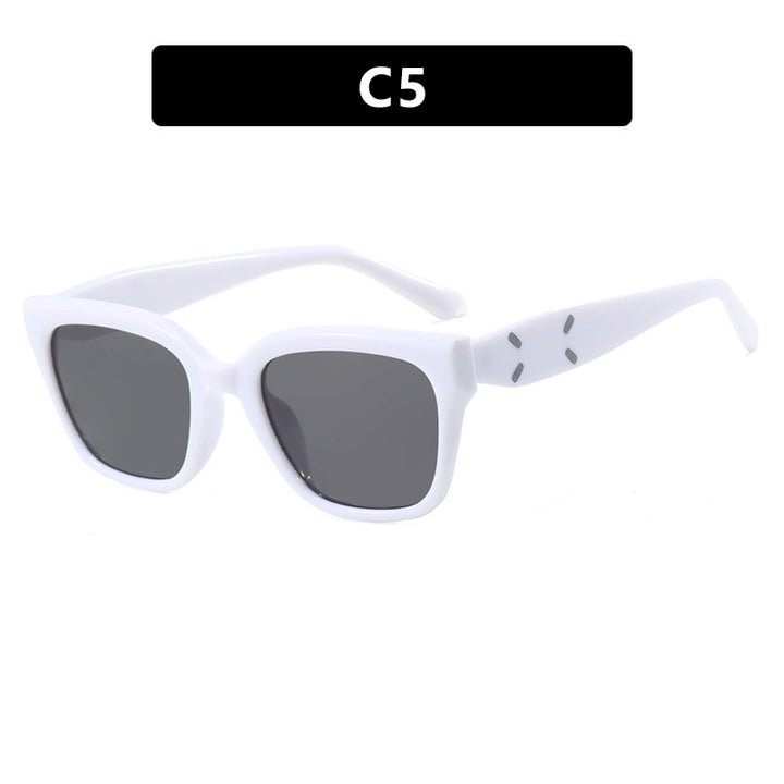 Women's fashionable square sunglasses with UV protection and elegant plastic frame Stornfield