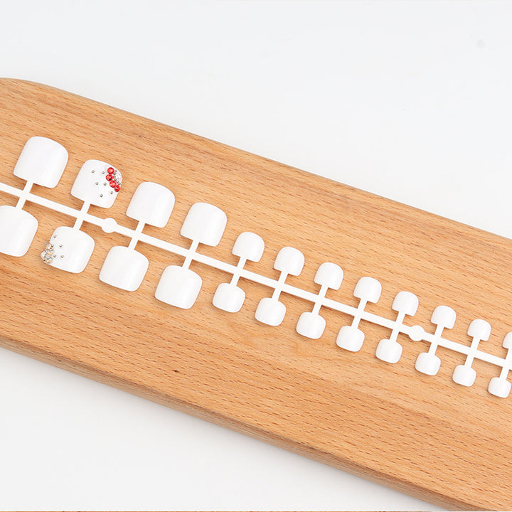 Decorative White Press-On Nail Tips Set Stornfield