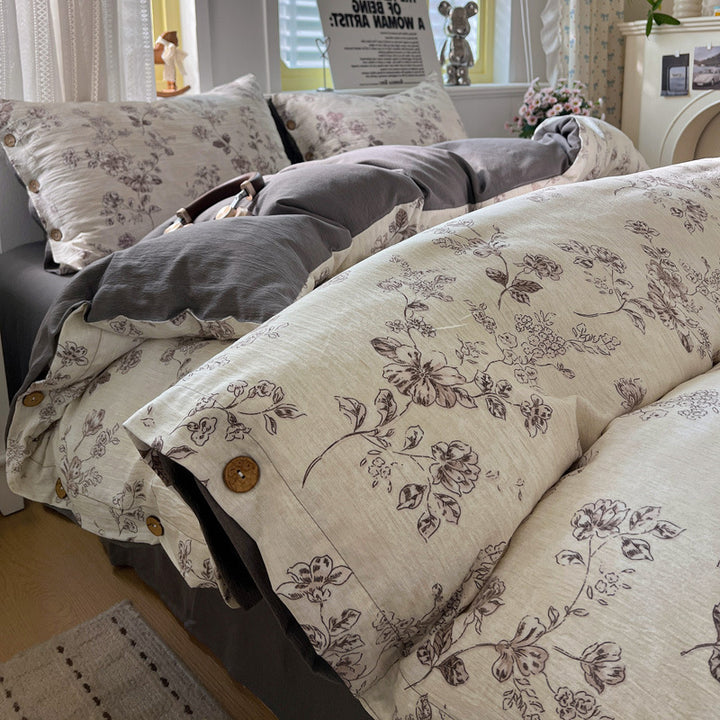 Floral Patterned Premium Bedspread
