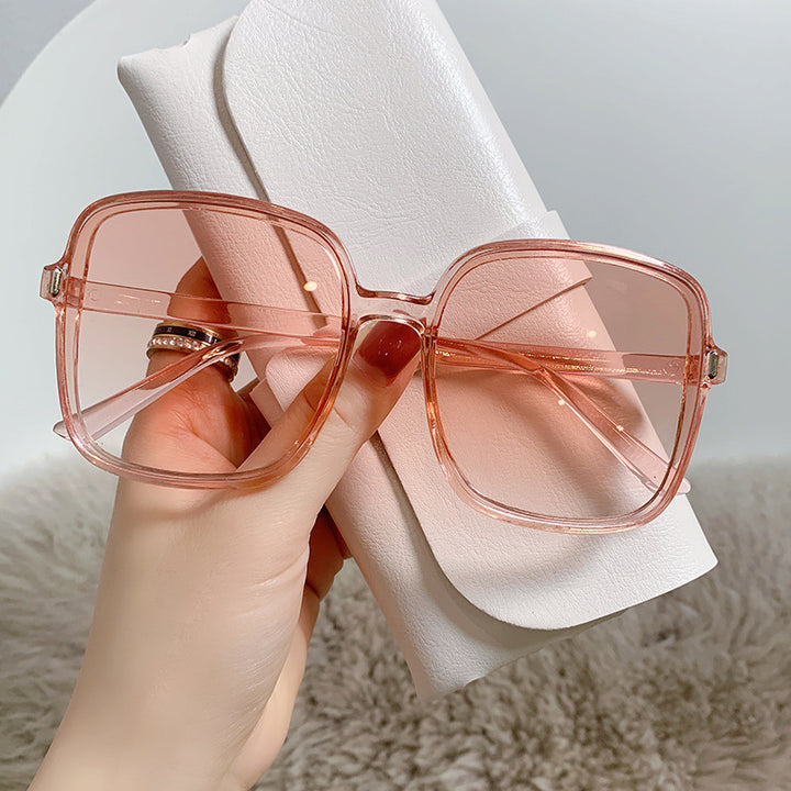 Women's Oversized Sunglasses with UV Protection and Elegant Design Stornfield