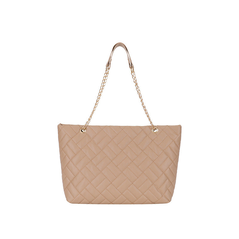 Elegant Quilted Chain-Handled Tote