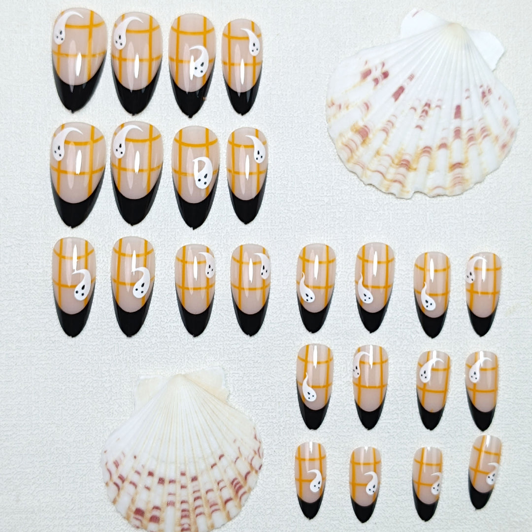 Artistic Halloween-Themed Press-On Nail Set Stornfield