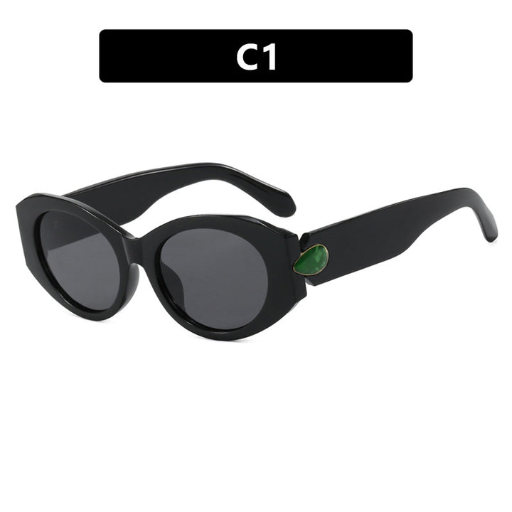 Women elegant sunglasses with stylish contours Stornfield