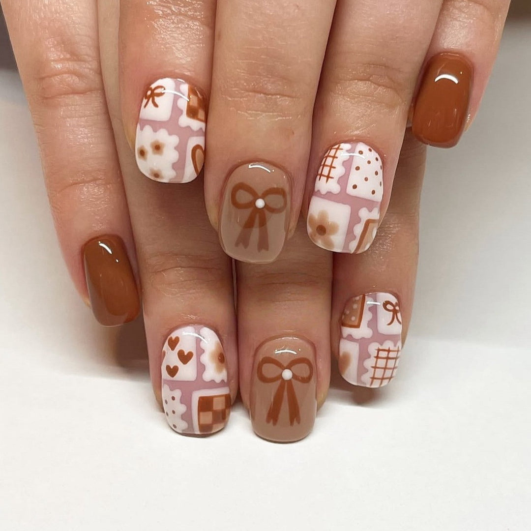 Decorative Press-On Nail Art Kit Stornfield