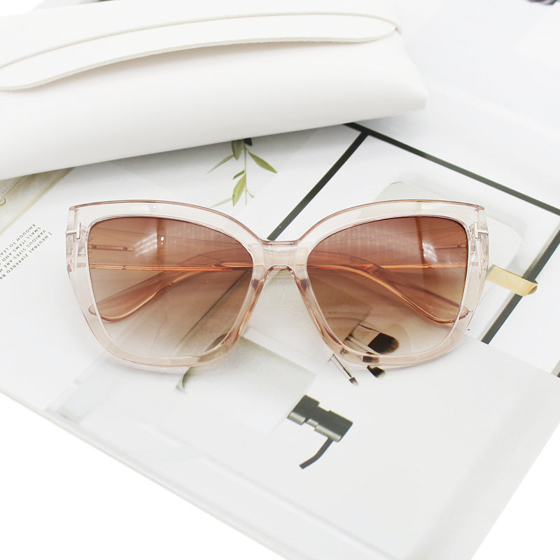 Women's Cat-Eye Sunglasses with Elegant Accents Stornfield