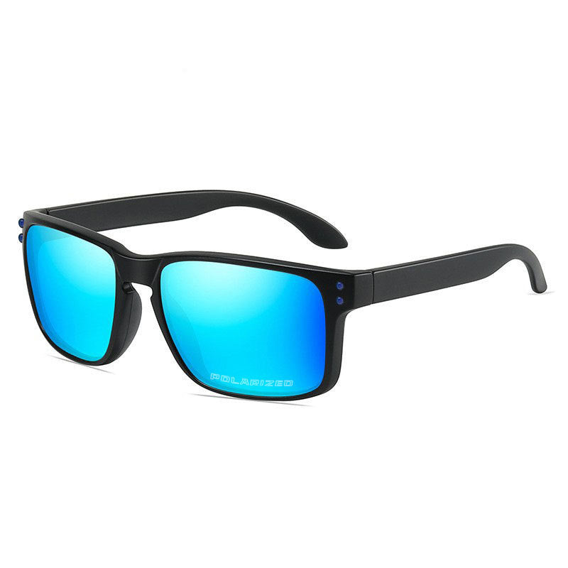 Women's Polarized Sunglasses in Modern-Minimalist Design Stornfield