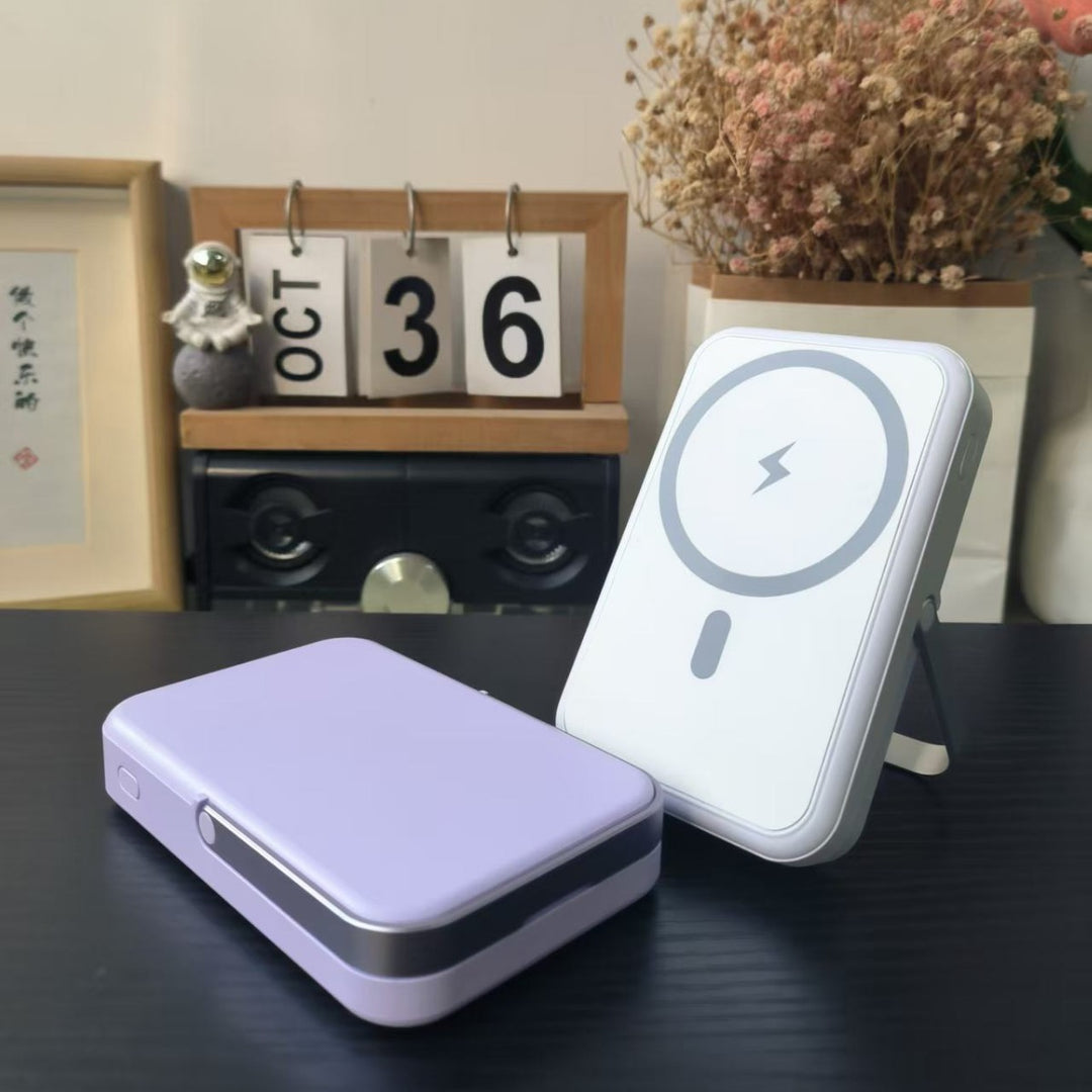 Wireless Charger with Intelligent Charging Technology Stornfield
