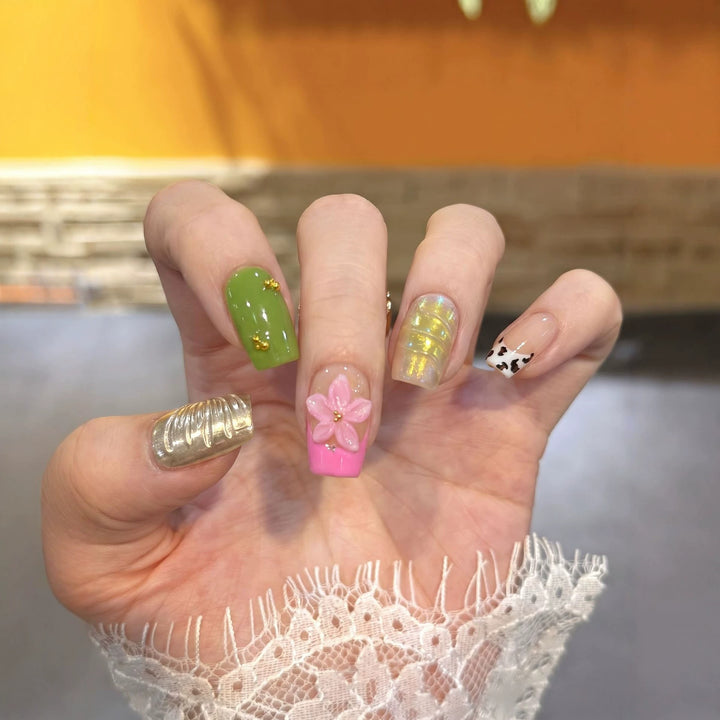 Designer Floral Acrylic Press-On Nail Set Stornfield