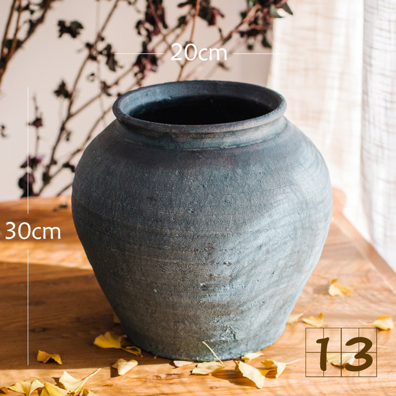Rustic ceramic pot with handmade design Stornfield