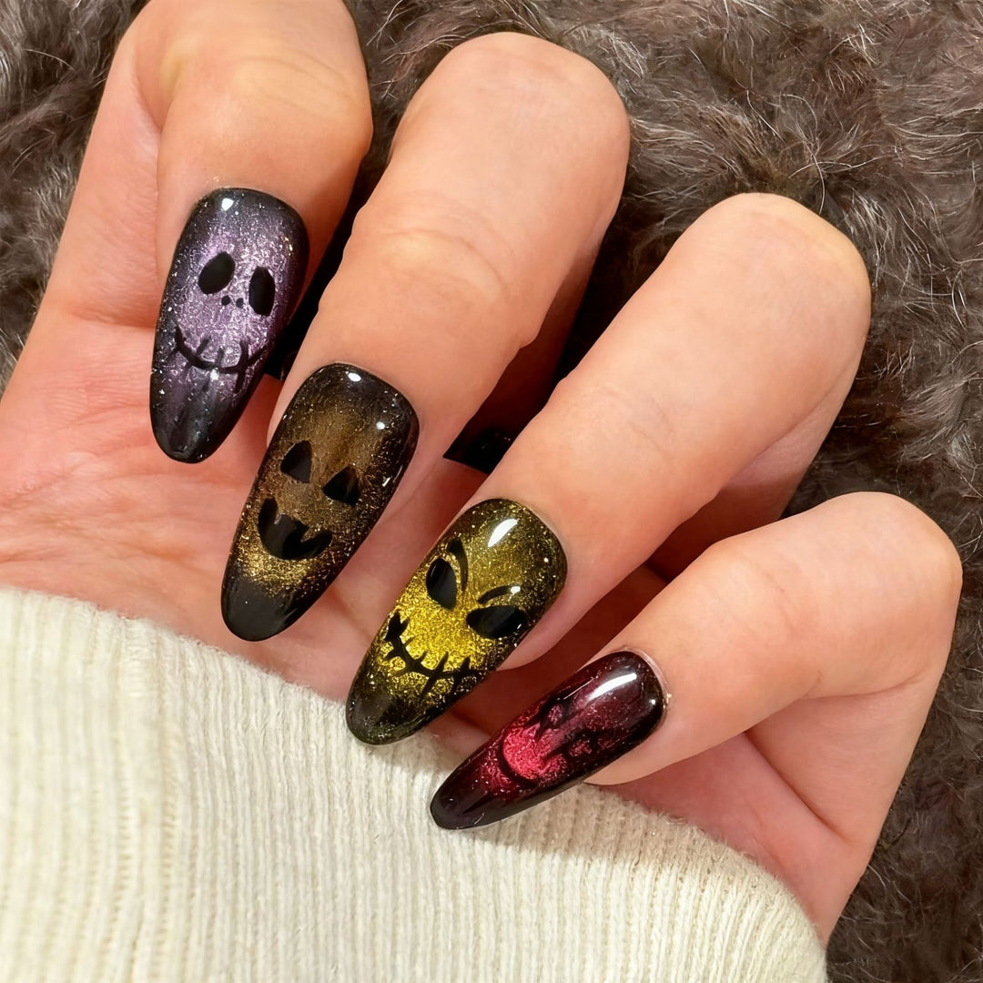 Creative Halloween Nail Art Set with Detailed Creepy Design Stornfield