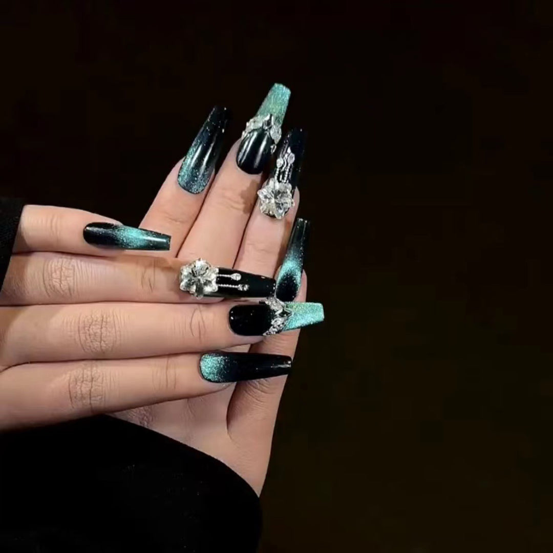 Glamorous Rhinestone-Accentuated Press-On Nails