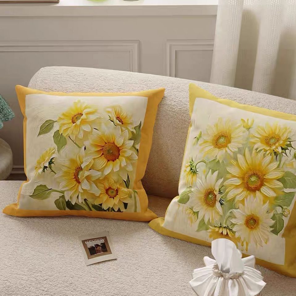 Decorative Floral Pattern Throw Pillow
