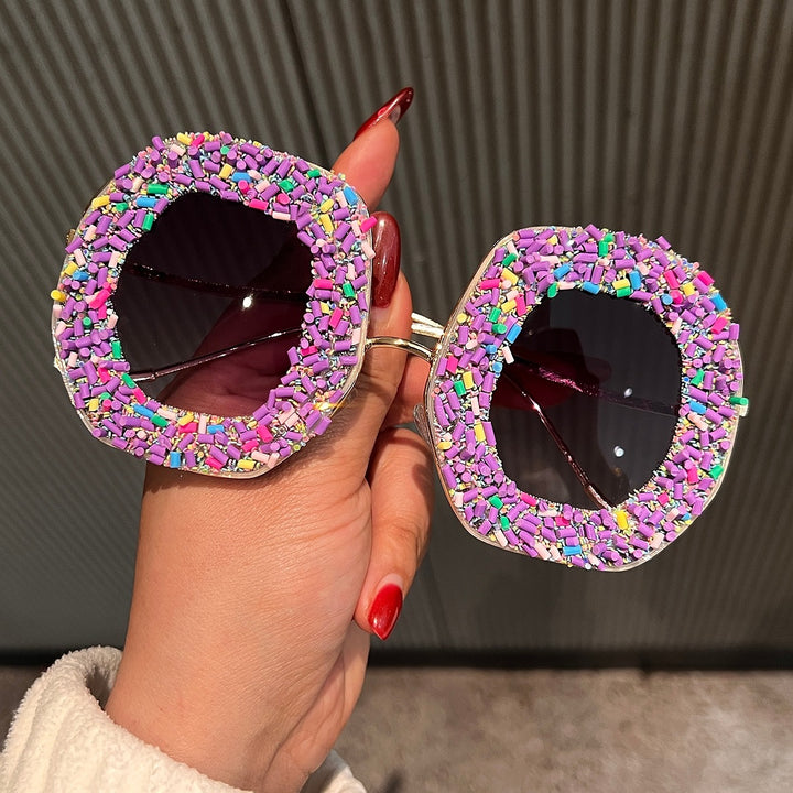 Women's fashion sunglasses with creative structures and colorful accents Stornfield
