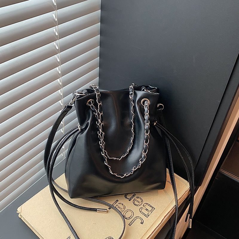 WoChic Slouchy Leather Bucket Bag Stornfield