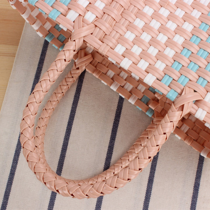Handmade straw bag with colorful stripes Stornfield