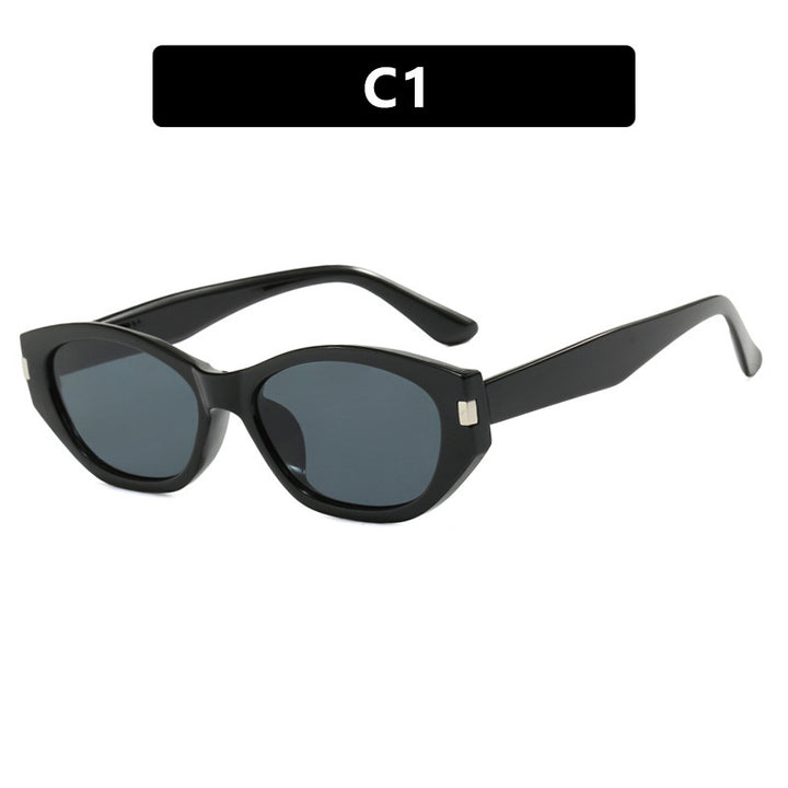 Women's fashionable cat-eye sunglasses with elegant, transparent frame Stornfield