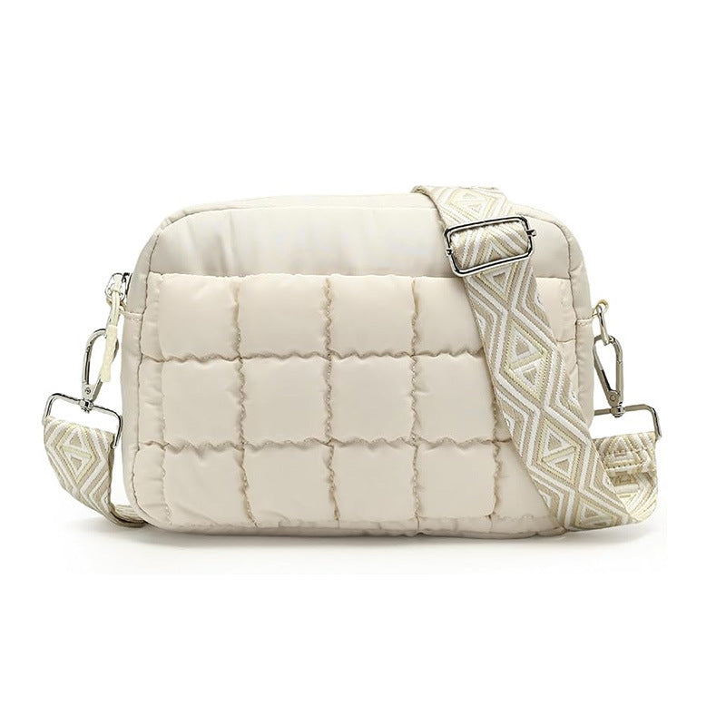 Fashionable and Versatile Shoulder Bag with Padded Design Stornfield