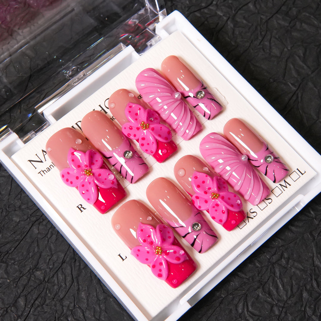 Floral Embellished Press-On Nail Set