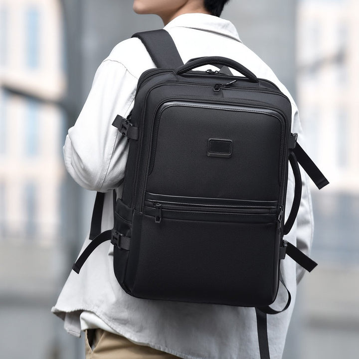Elegant Laptop Backpack with Water-Repellent Material and Innovative Compartment System Stornfield