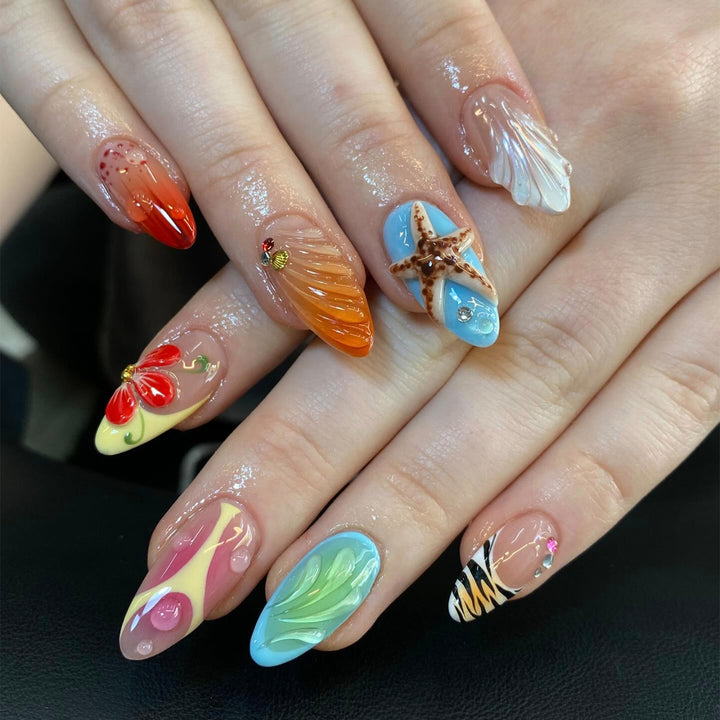 Artistic Beach-Themed Press-On Nail Set Stornfield