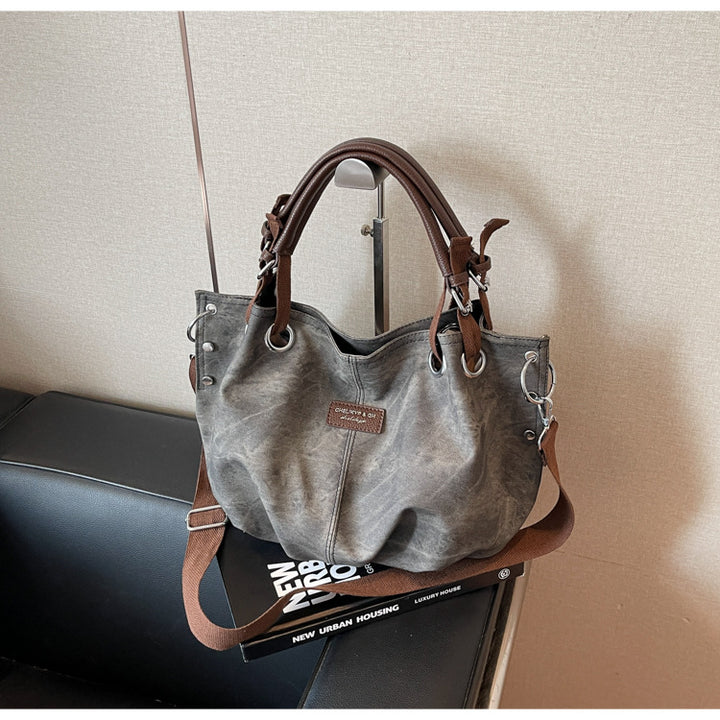 Everyday handbag with innovative carrying system Stornfield
