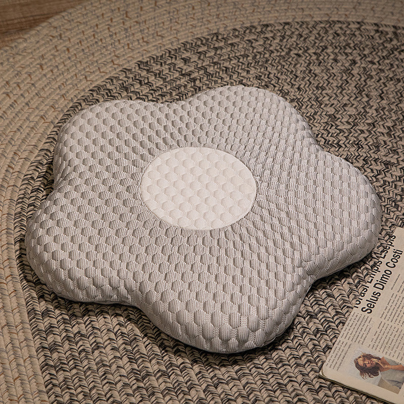 Flower cushion with breathable surface Stornfield