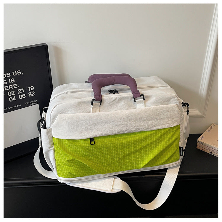 Functional travel bag with organizer compartments Stornfield