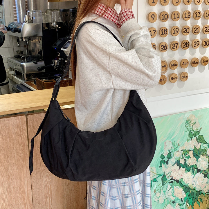 Fashionable shoulder bag with adjustable shoulder strap and practical design Stornfield
